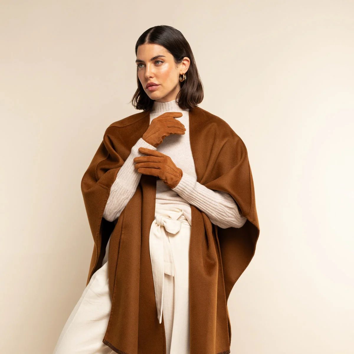 Silvia Sheep Suede Backseam Gloves - Image 17